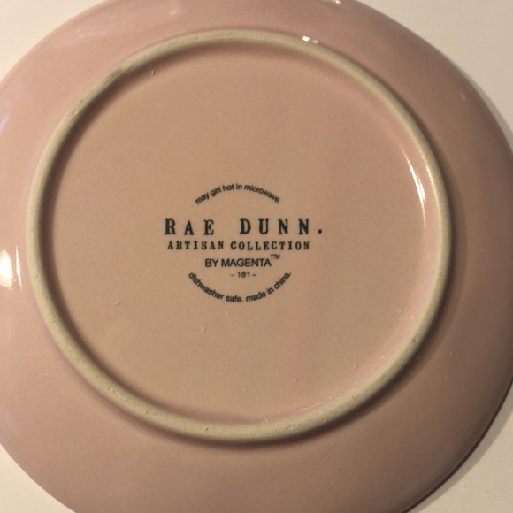 New Rae Dunn Pie Plate & 4 Dessert Plates - Picture 6 of 8